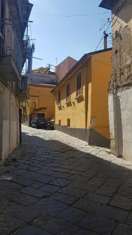 Janara - Arco Di Traiano Apartment Benevento Exterior photo